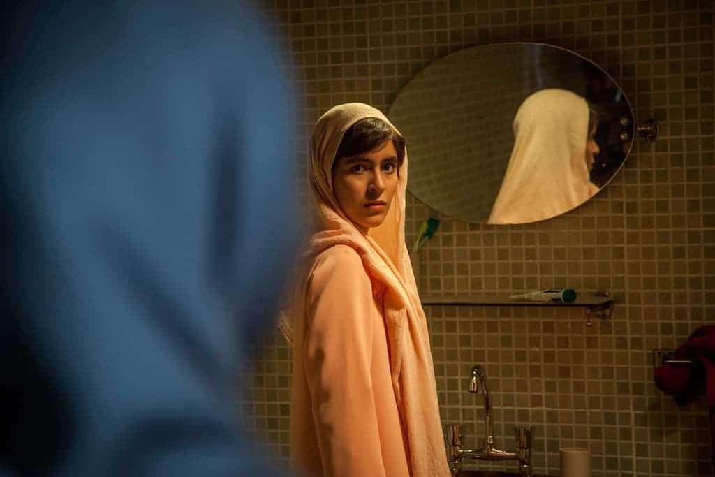 AVA Review Film Pulse